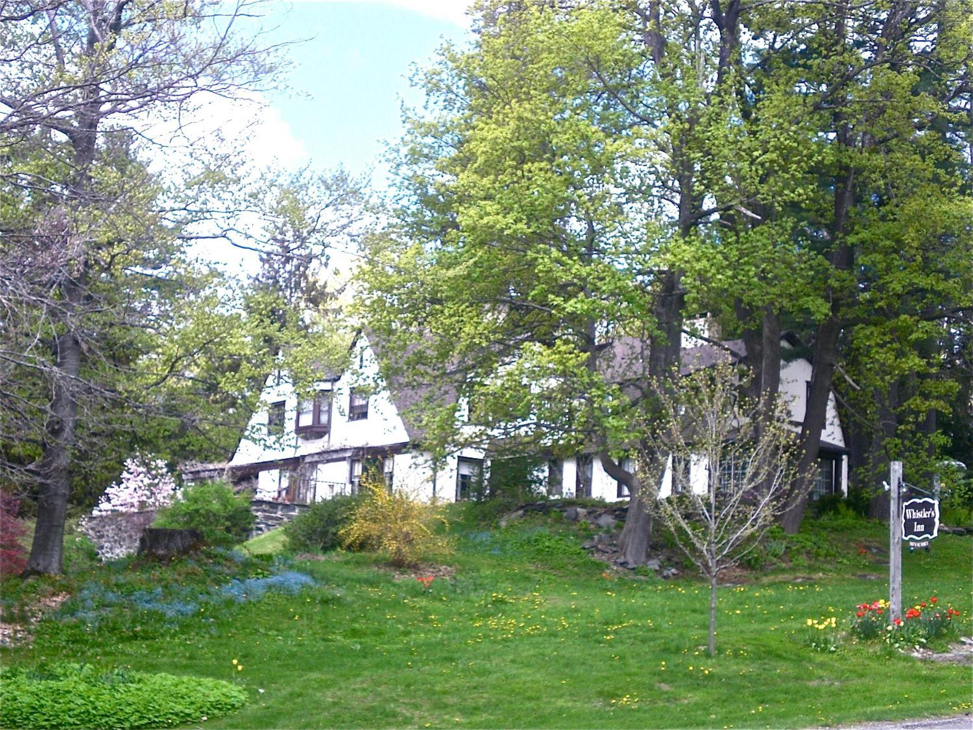 Whistler'S Inn Lenox Εξωτερικό φωτογραφία