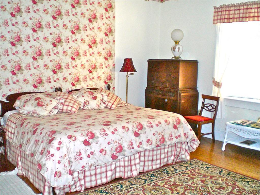 Whistler'S Inn Lenox Δωμάτιο φωτογραφία